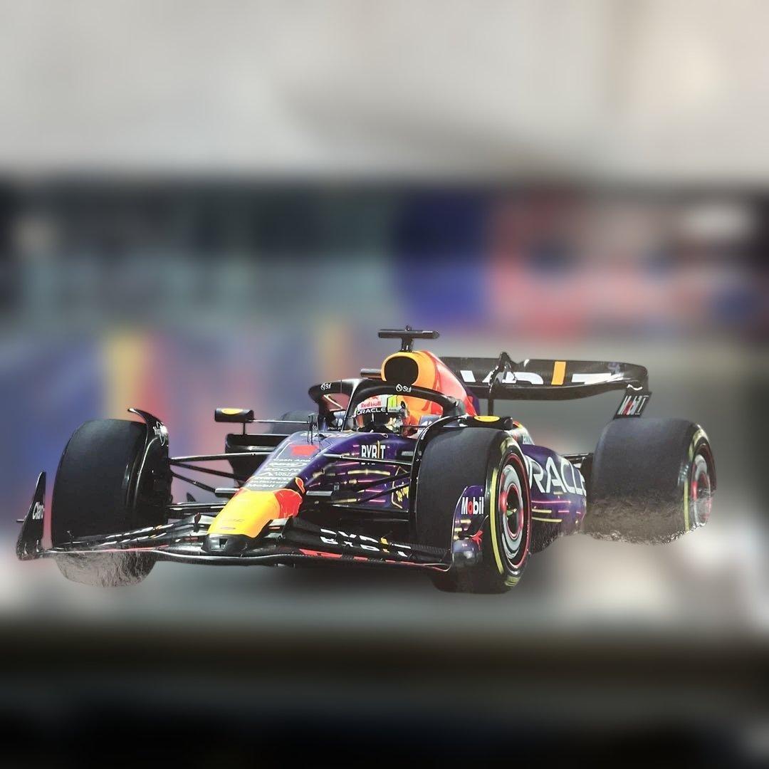 ミニチャンプス1/18レッドブルF1マックスフェルスタッペンラスベガスGP