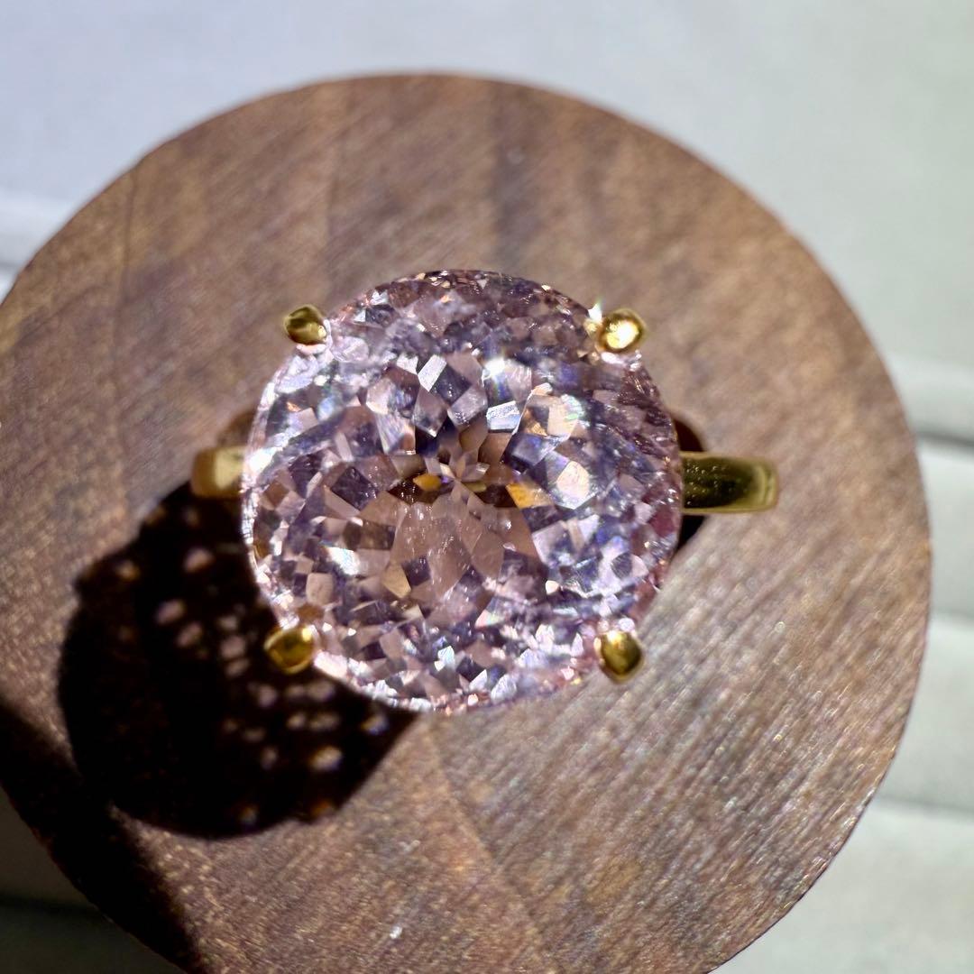 k18gp クンツァイト　ラウンド　ファセットカット　フリーサイズリング　大粒