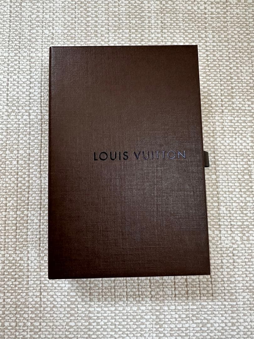 LOUIS VUITTON ダミエアズール カードケース　男女兼用