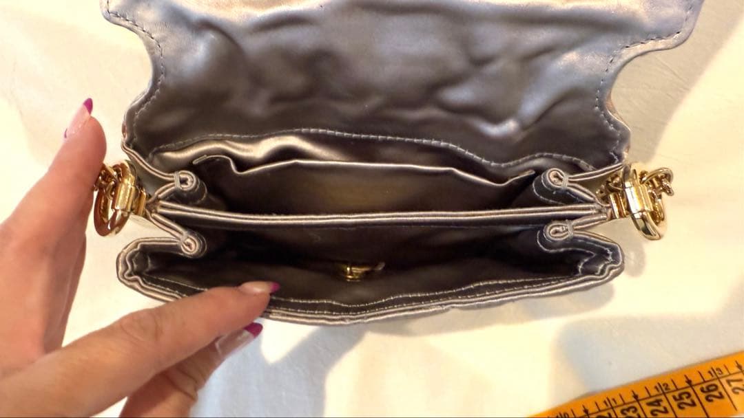 YSL シルバー 紫クロコダイル風 パーティーバッグ