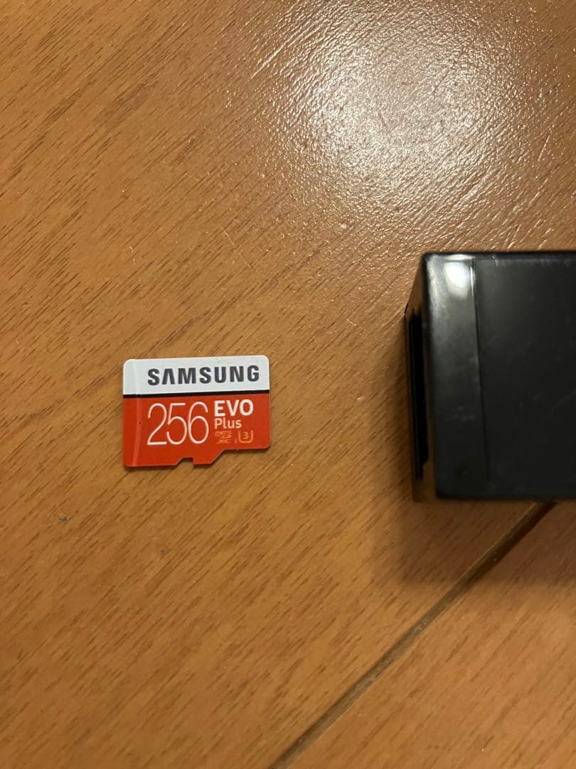 Nintendo Switch 本体 後期型 / SDカード256GB等おまけ付