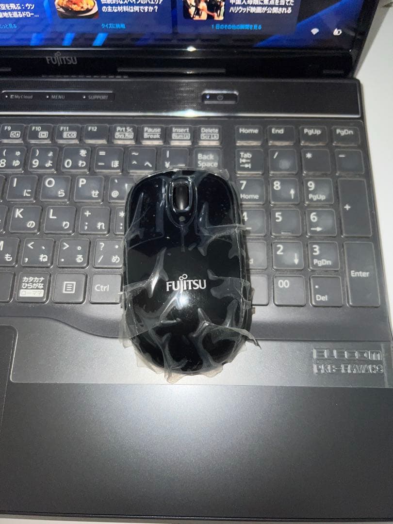 富士通 ノートパソコン FMVA56D1