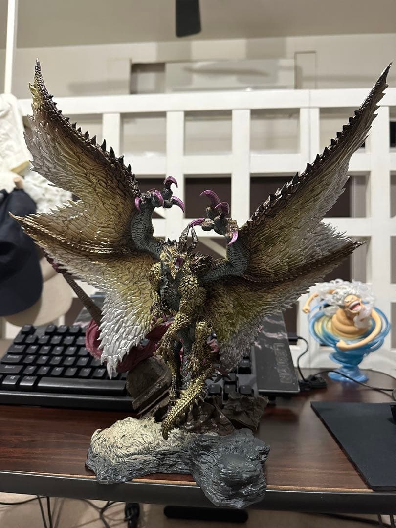 クリエイターズモデル CFB 天廻龍シャガルマガラ