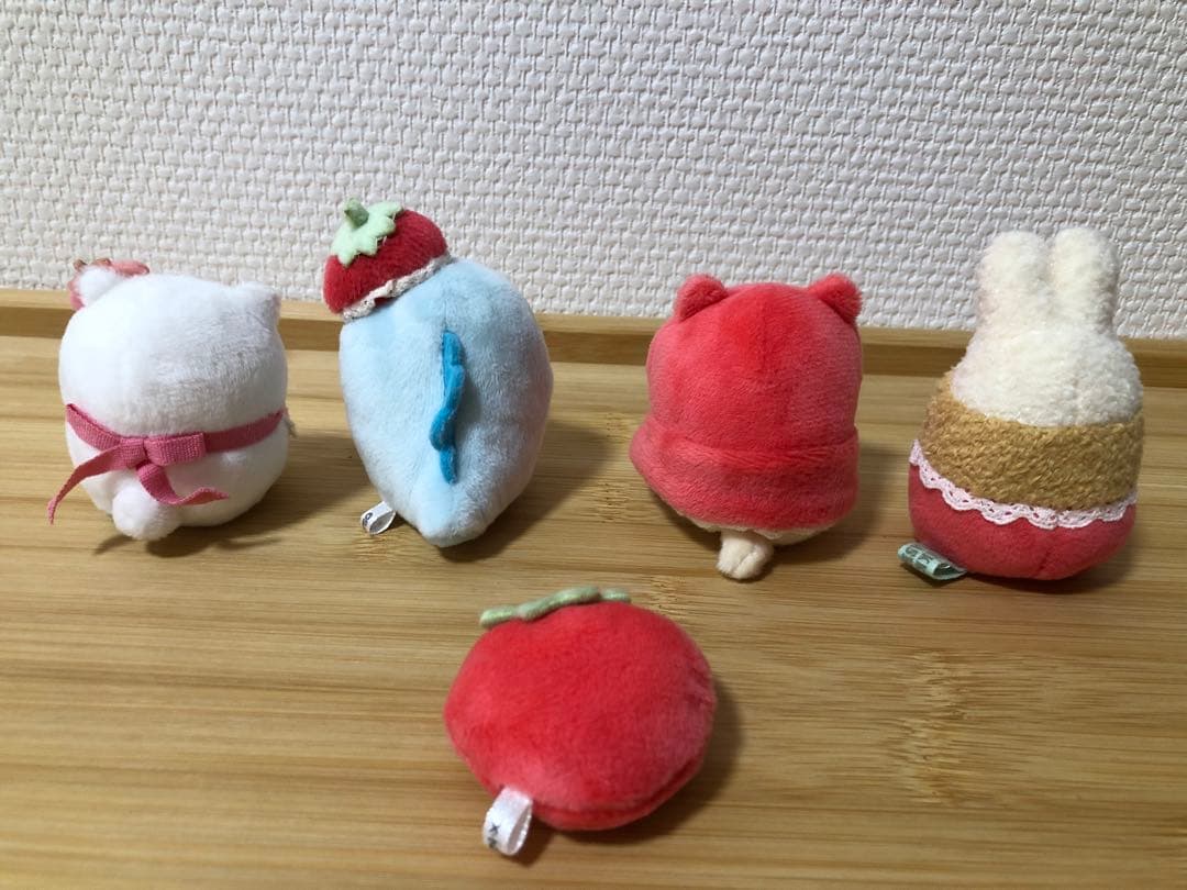 【匿名配送】喫茶すみっコでいちごフェア いちごのおうち　ぬいぐるみセット