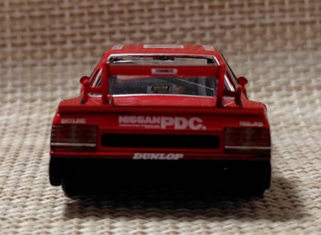 TLヴィンテージ ネオ トミカ スカイラインスーパーシルエット 84年仕様