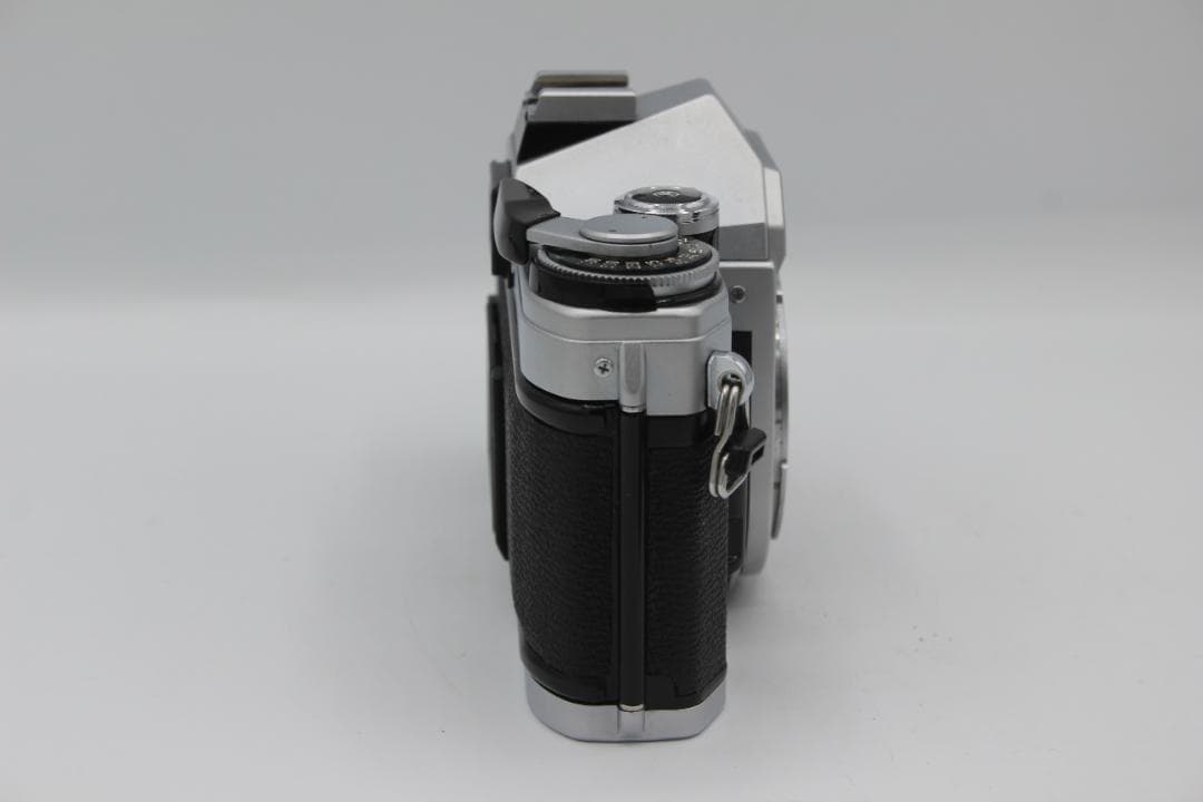 キャノン canon AE-1 レンズ FD 28mm 2 フィルムカメラ