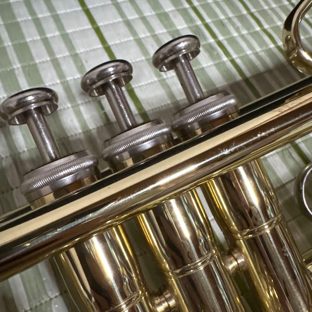 JUPITER ジュピター トランペット JTR-300 管楽器　吹奏楽　ラッパ