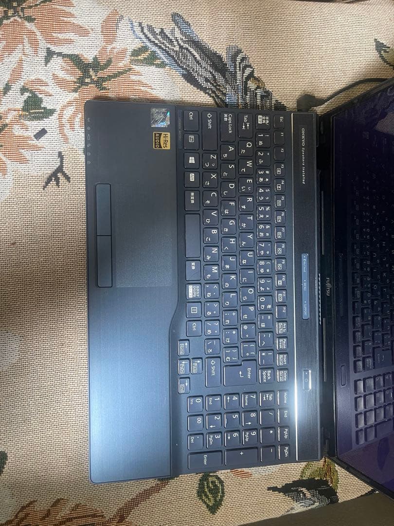 【第8世代Corei7】富士通／AH77C2／メモリ8GB／SSD500GB