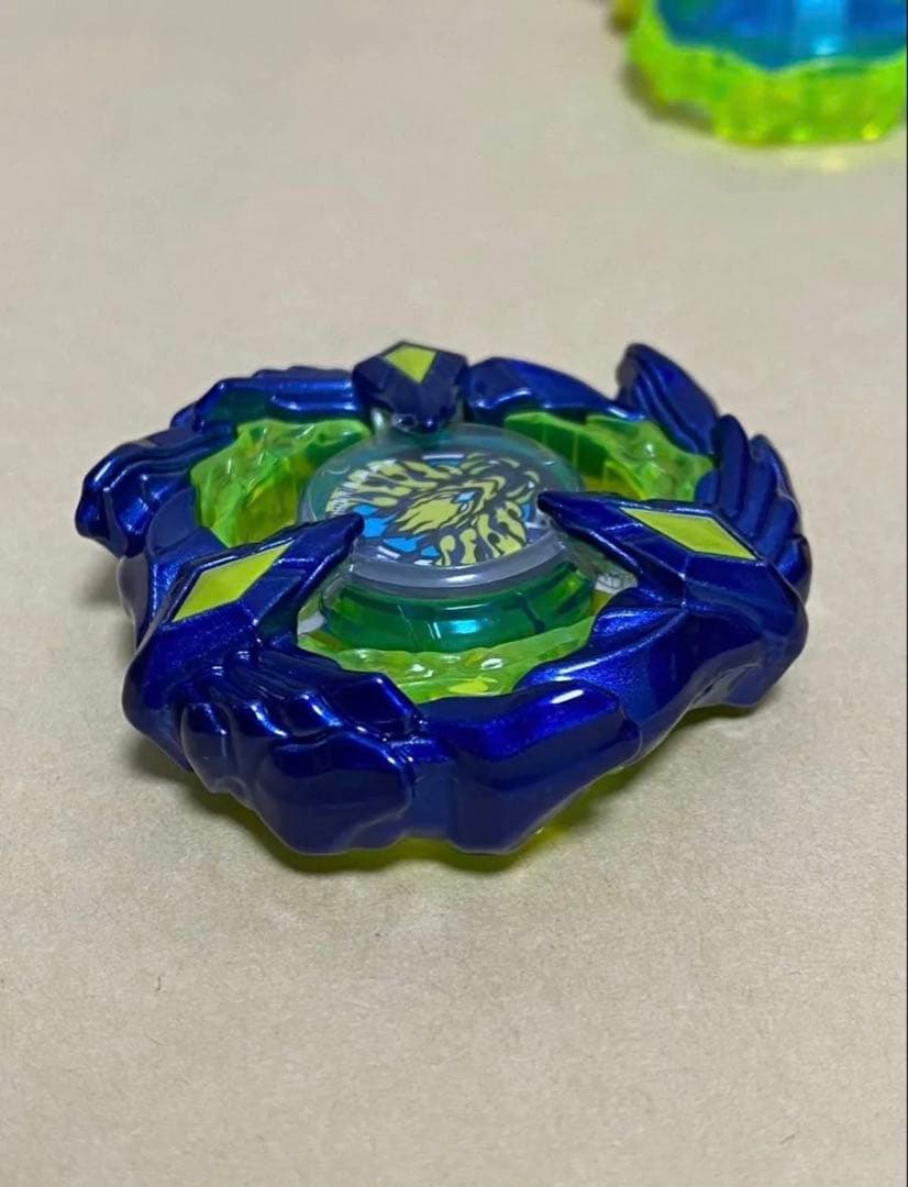 高重量　フェニックスウイング9-80DB ベイブレードX