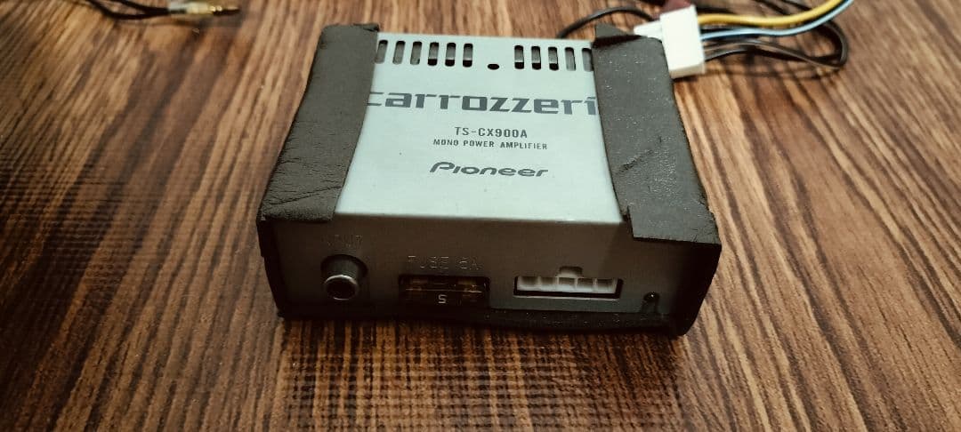 ALPINE DLB-100RスピーカーとPioneer TS-C900Aアンプ