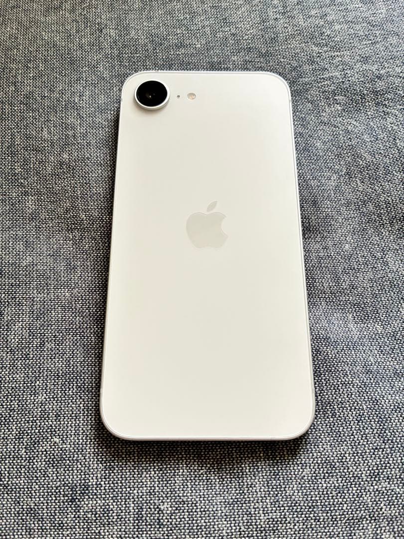 【simフリー】Apple iPhone 16e 256GB ホワイト