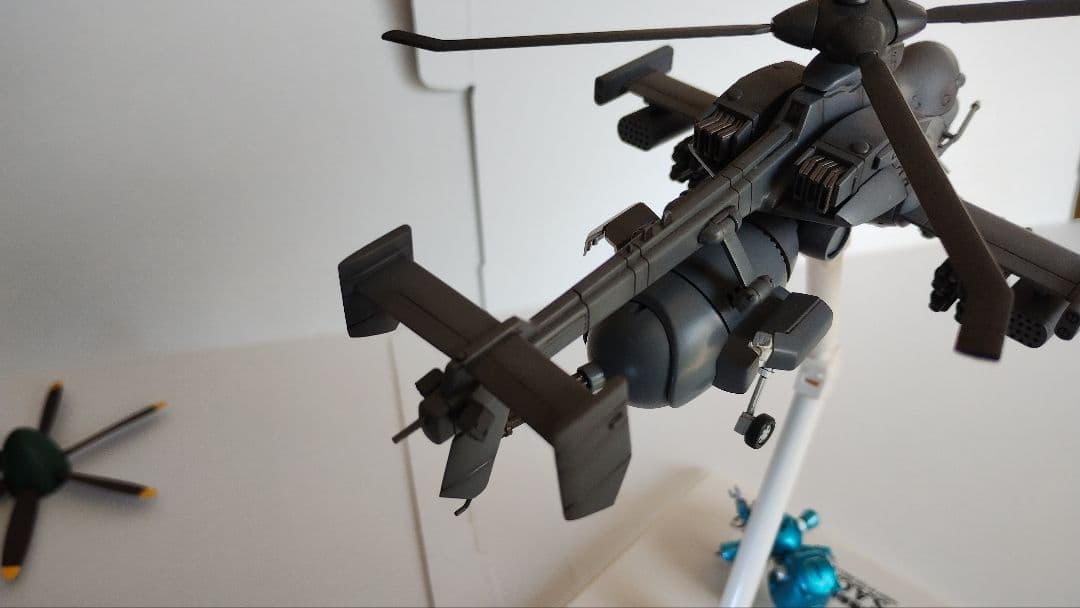 プラモデル完成機　1/72 ジガバチ AV