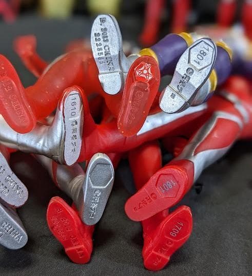 大怪獣バトル・ウルトラ銀河伝説（バンダイ）ソフビフィギュア15体＋6体セット