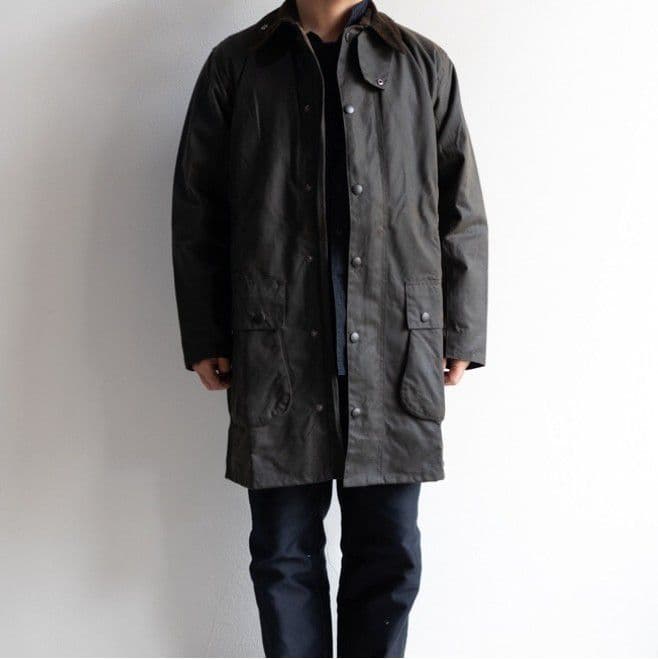 美品　現行タグ　Barbour　クラシック　ノーザンブリア　オリーブ