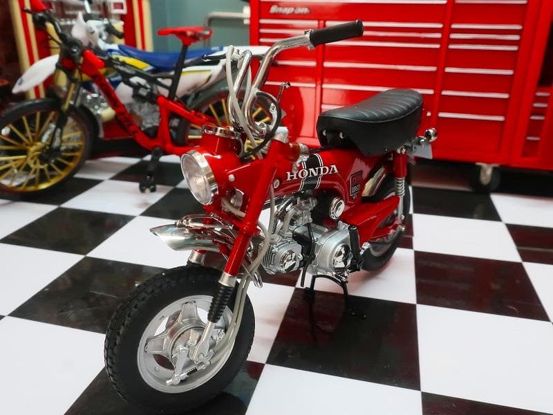 1/10 エブロ ダックスホンダ ST50 1969 DAX HONDA 赤