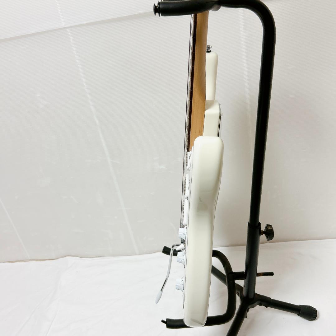 美品 Squier スクワイヤー Stratocaster ストラト ホワイト