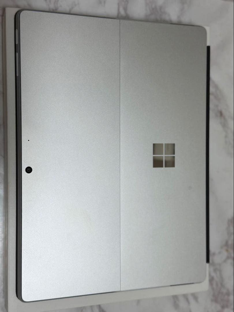 Microsoft Surface Pro 第11世代本体