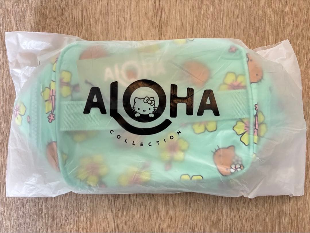 Aloha Collection ハローキティ ポーチ