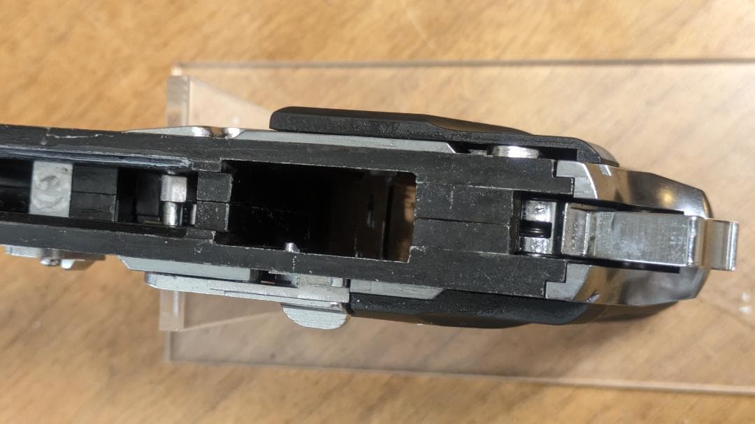 東京マルイ M92F クロームステンレス　付属完備　ガスブローバック　18才