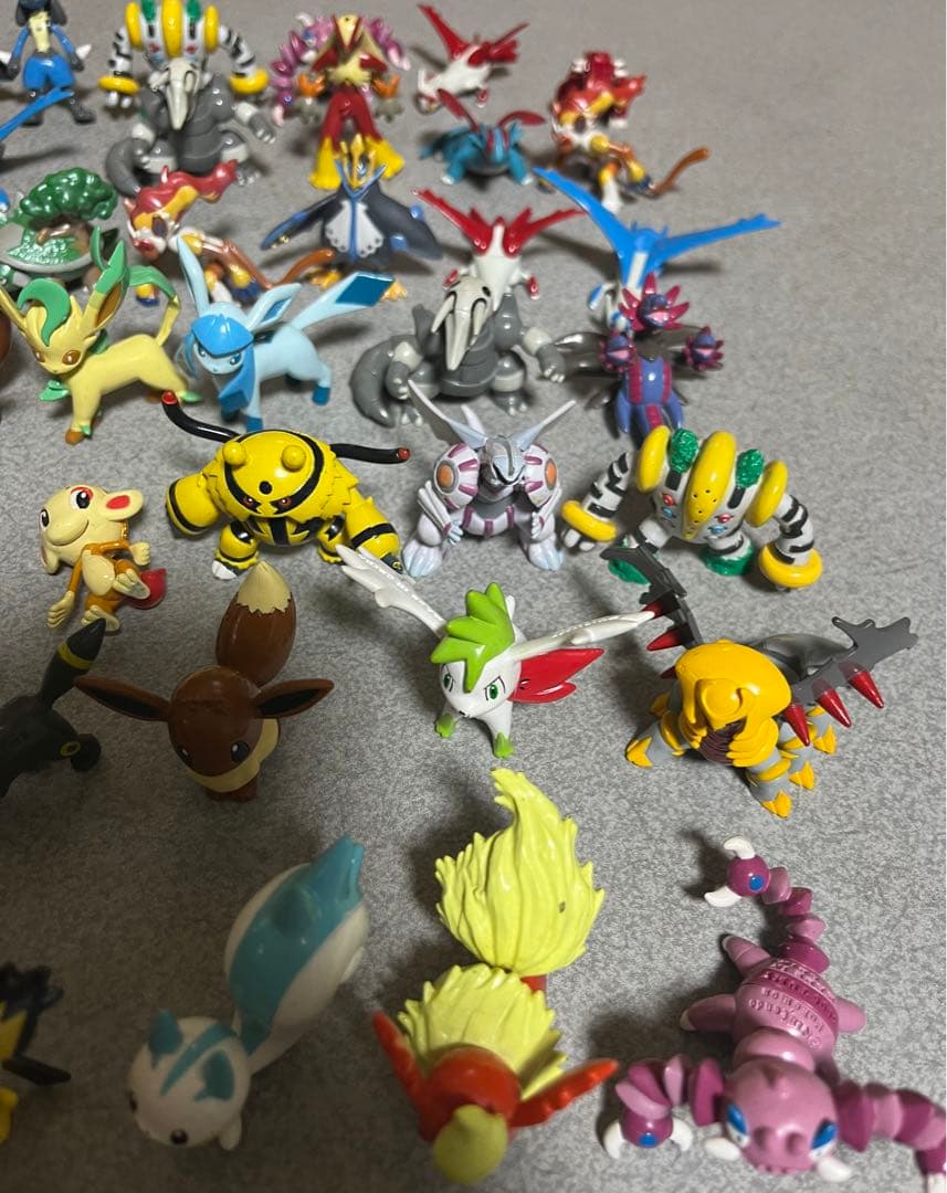 ポケモン　フィギュア　モンコレ　まとめ売り　刻印入り　当時物　63個