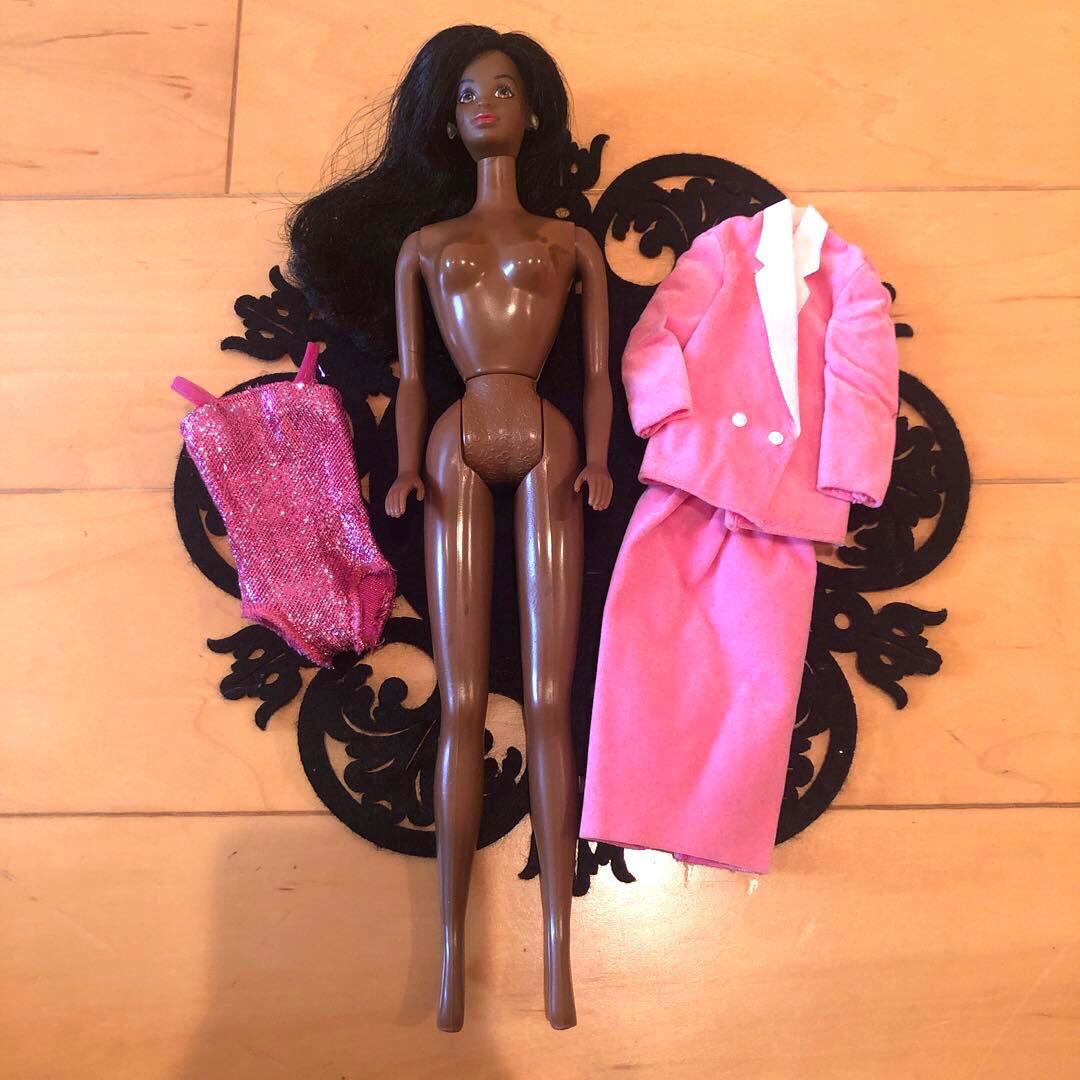 ヴィンテージ　バービ人形Day-to-Night映画プレミアム　レッドカーペット
