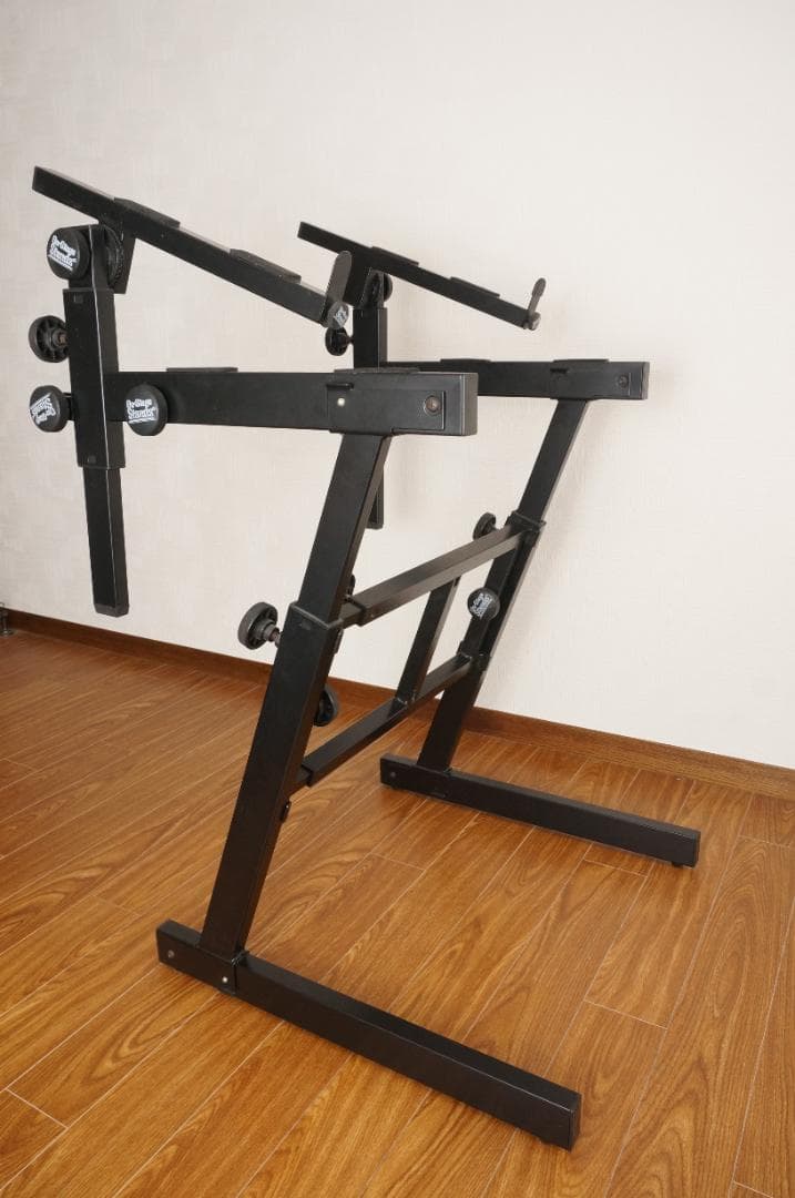On-Stage Stands Z型支柱採用 2段キーボードスタンド