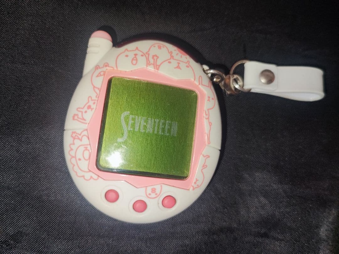 たまごっちプラス セブンティーン限定　カナヘイバージョン