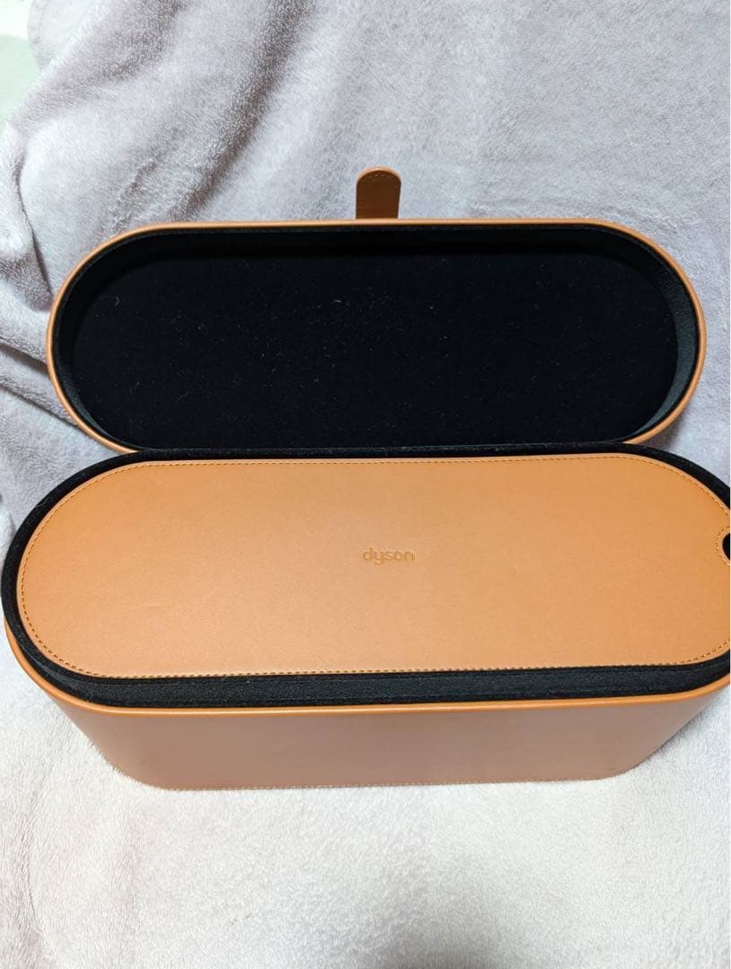 ダイソン　エアラップ　ヘアスタイラー　HS01