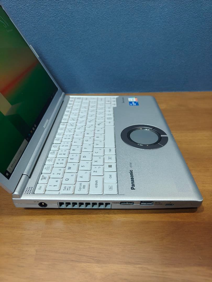 2021年 Panasonic Let's Note CF-SV1 28