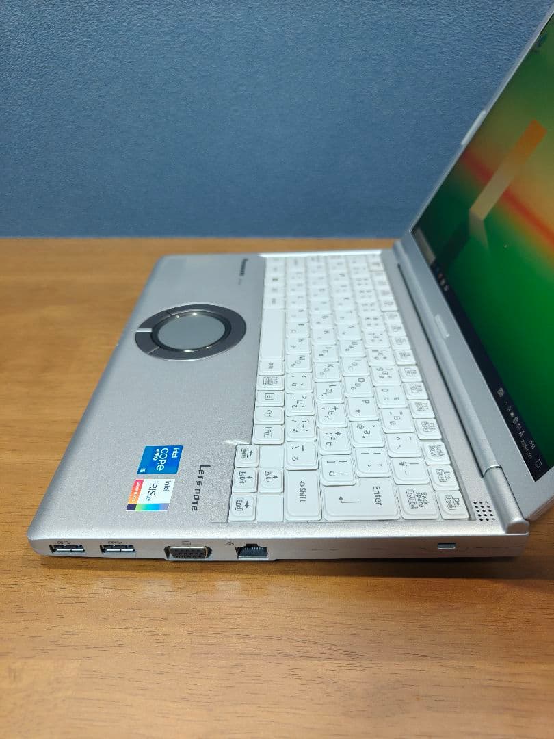 2021年 Panasonic Let's Note CF-SV1 28