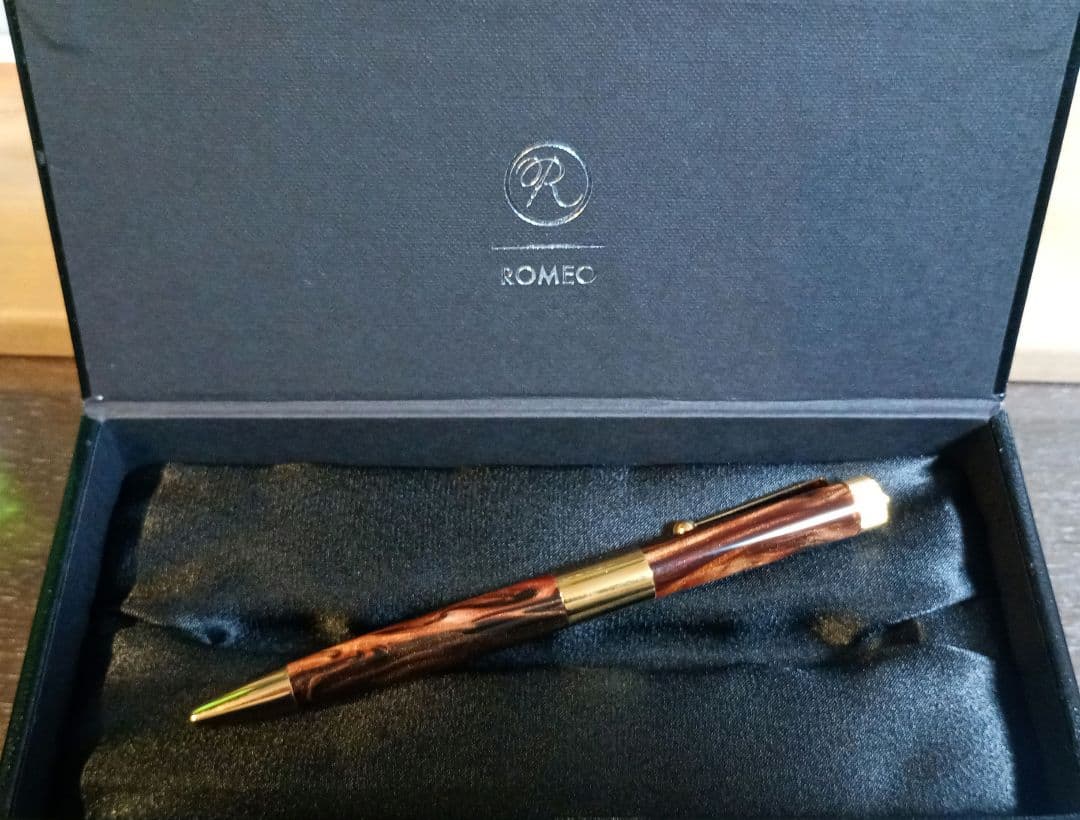 ロメオNo.3 　オーリックアンバー　2024年限定色