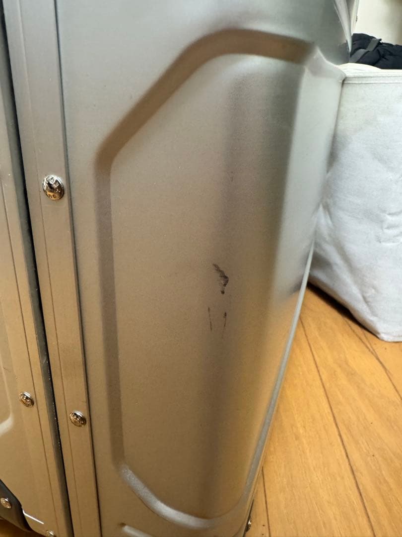 ZERO HALLIBURTON シルバーキャリーケース 29L