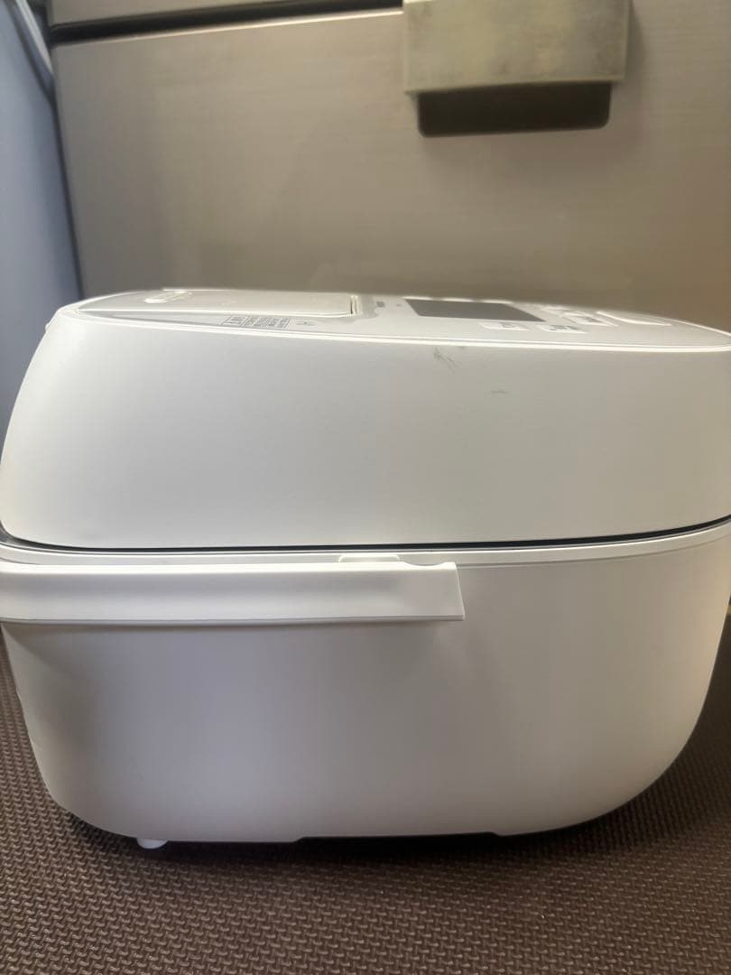 [倉庫処分セール]パナソニック おどり炊き 圧力SR-W10A -24年製