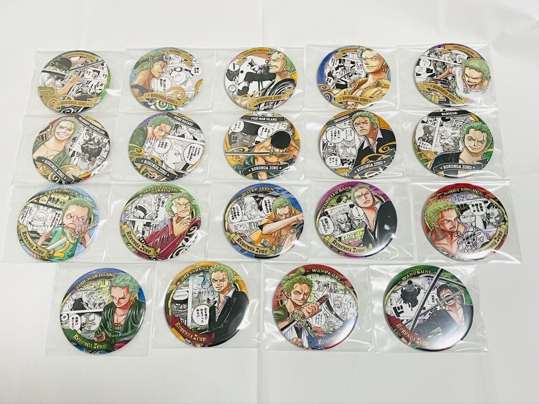 ONE PIECE ゾロ　HEROS 缶バッジ　1弾コンプ　2弾1欠け