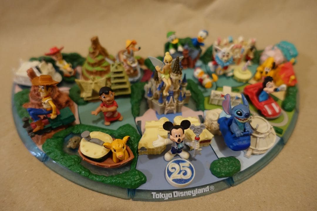 東京ディズニーリゾート 25周年 ジオラマフィギュアセット