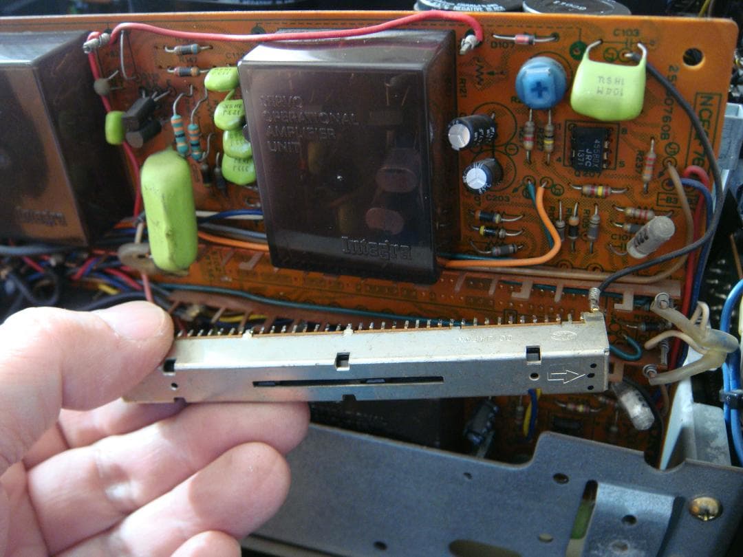 整備済 希少 ONKYO オンキョー プリメイン Integra A-820GT