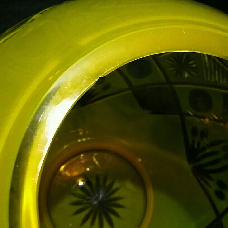 【切り子】★色被せ 黄色 切子 花瓶 花器 フラワーベース カットイエロー