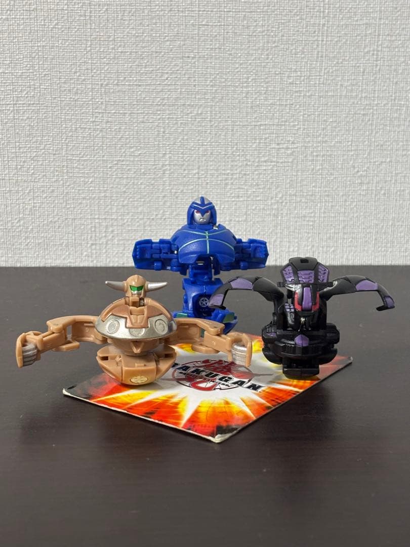 爆丸　まとめ売り　セガトイズ　35個+ジャンク品4個　爆丸ケース付き