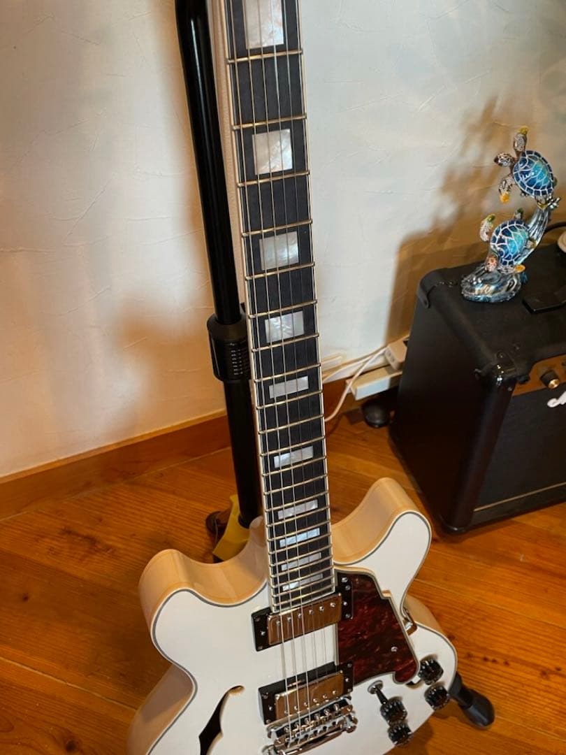 超美品D'Angelico ( ディアンジェリコ ) Premier