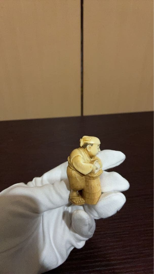 希少　根付　アンティーク