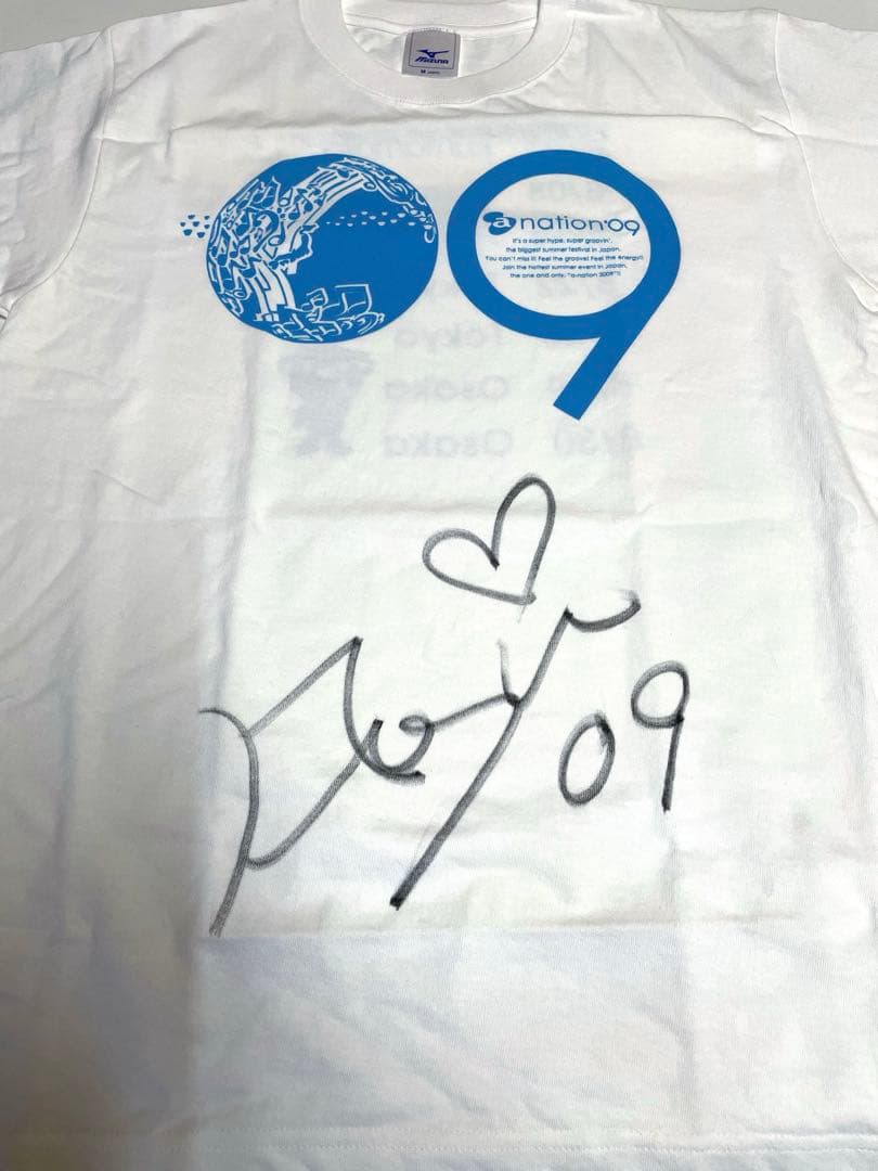 a-nation 2009 浜崎あゆみ　直筆サイン入りTシャツ　Mサイズ