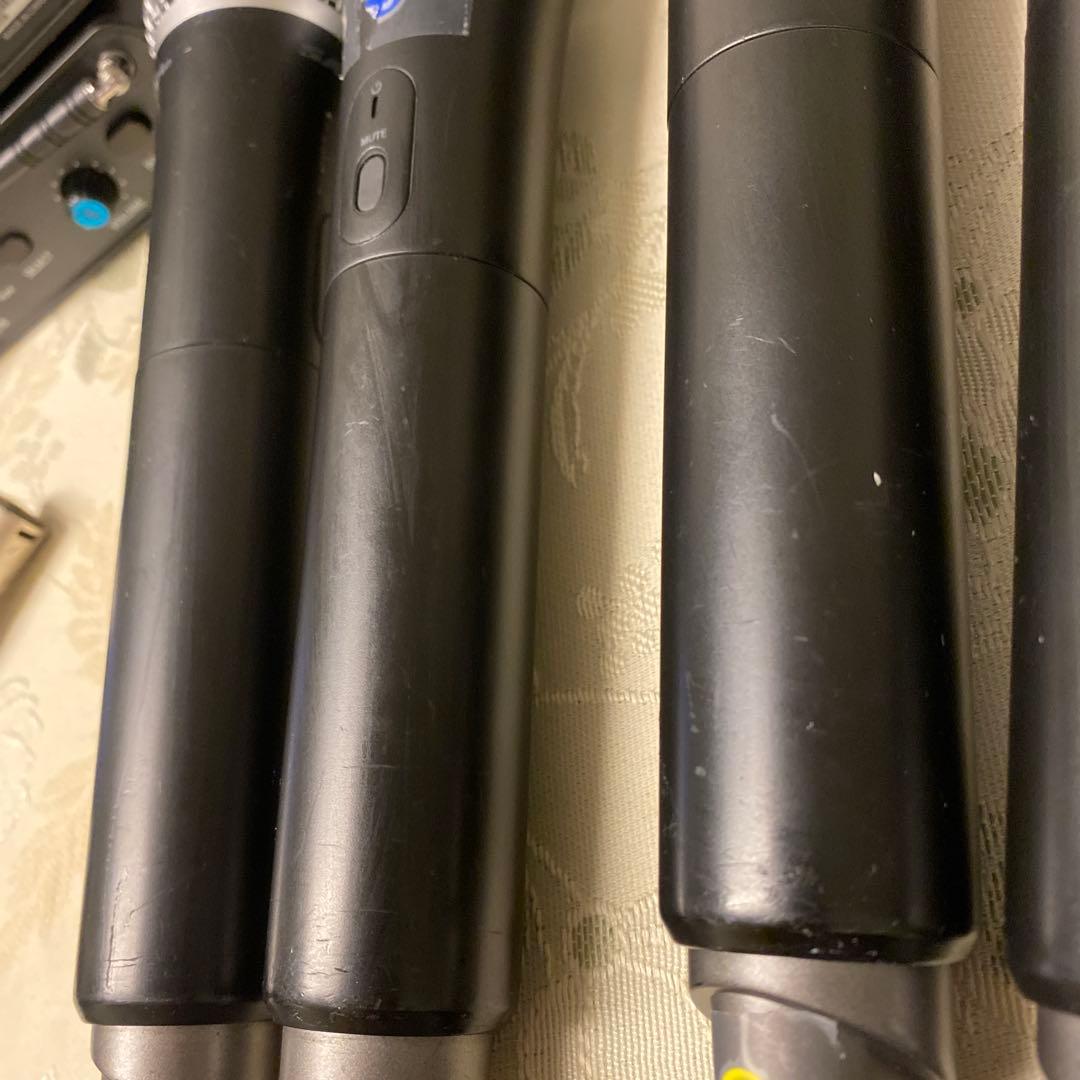 【SAMSON】ワイヤレスマイク4本×受信機2台