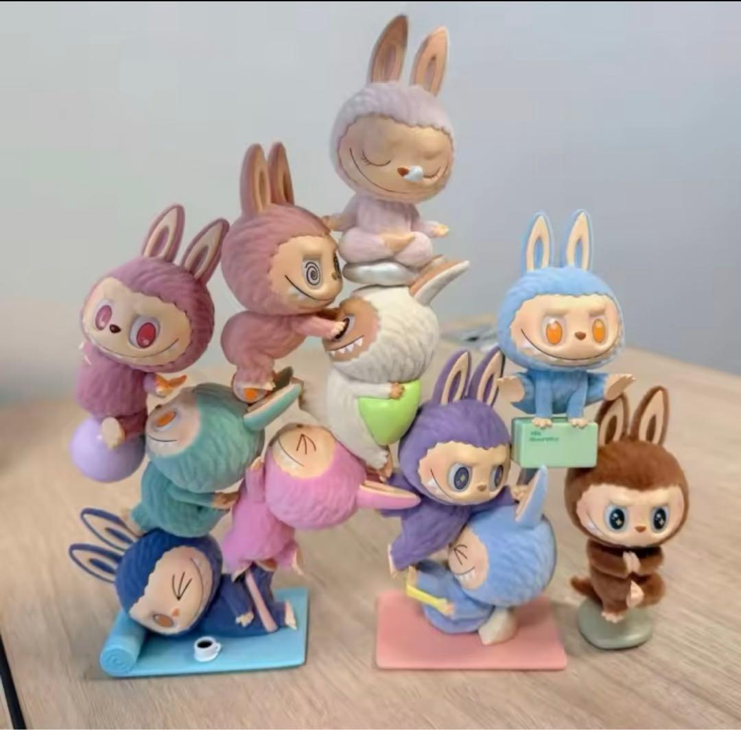 ラブブ　ヨガシリーズ