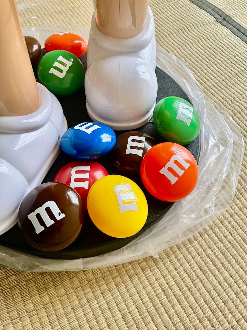 M&M's ストアディスプレイ イエロー