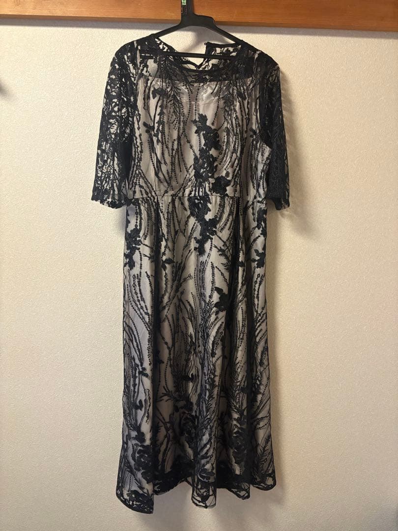 1回着用 美品 niana 黒レース 結婚式ドレス