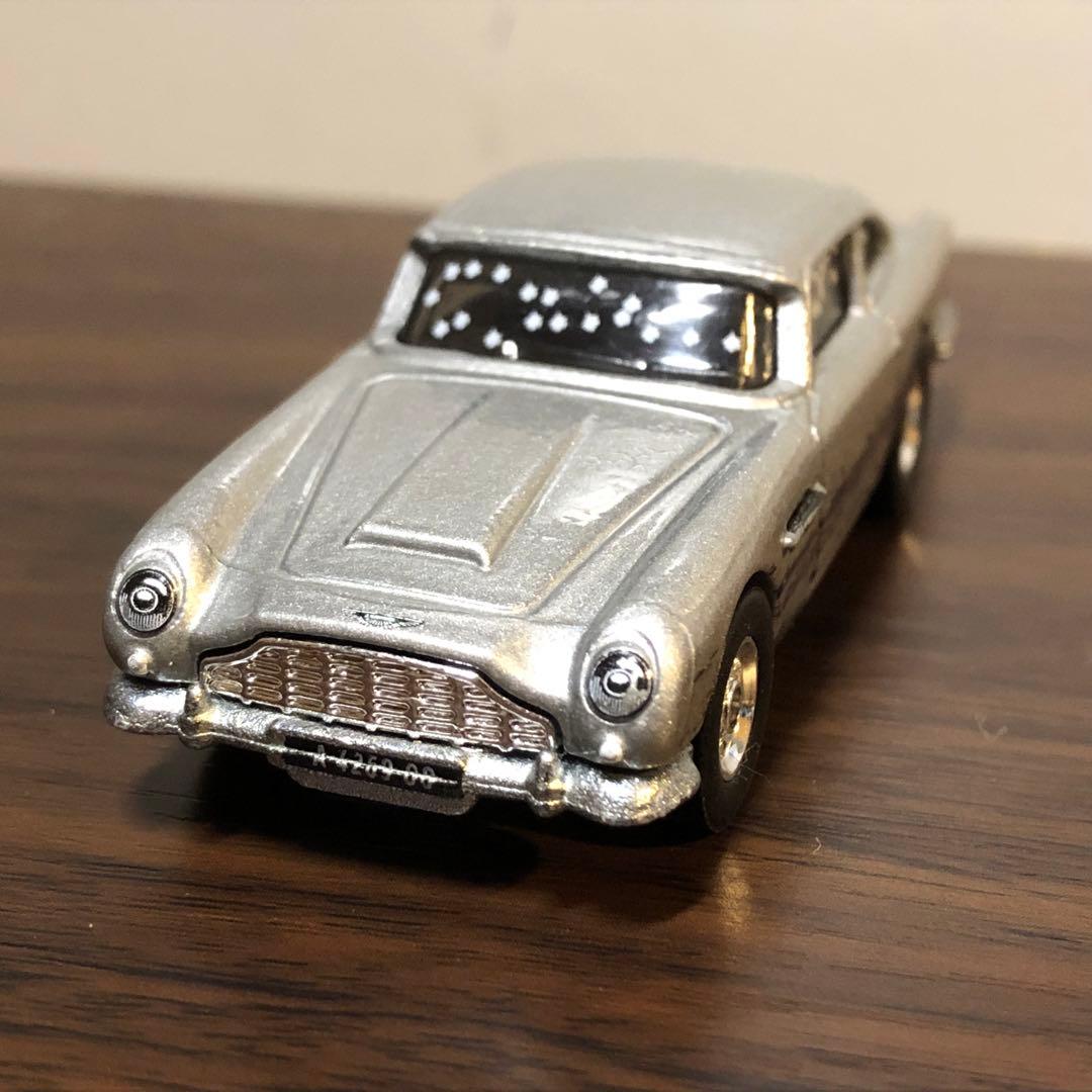 ホットウィール プレミアム　007 アストンマーティン DB5 銃痕Ver.