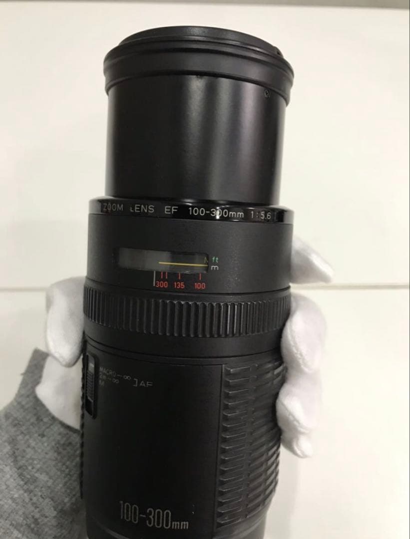 デジタル一眼レフカメラ　Canon EF100-300㎜超望遠レンズセット