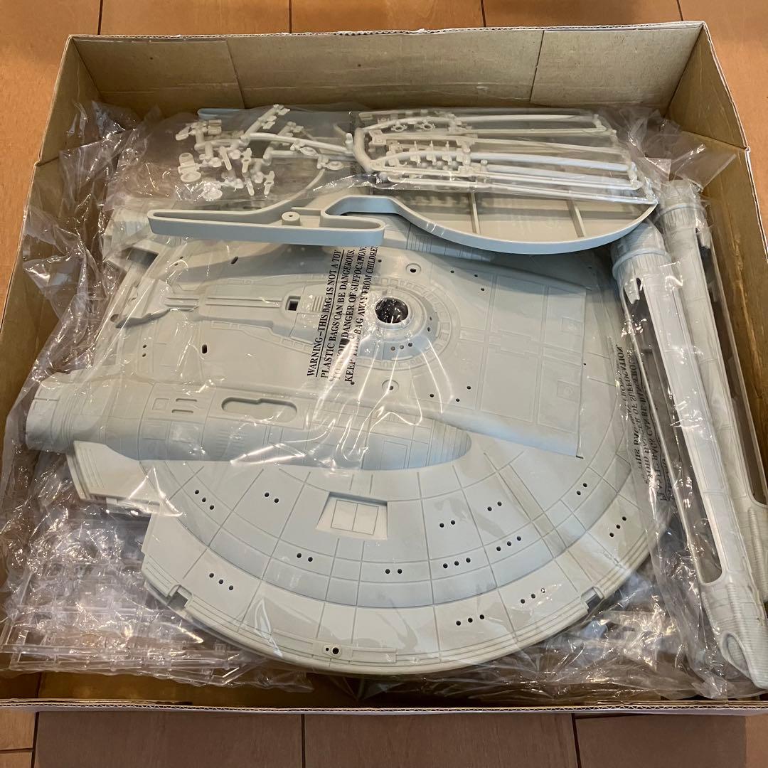 エッチングパーツ付き　ポーラライツ　エンタープライズ　NX-01 スタートレック