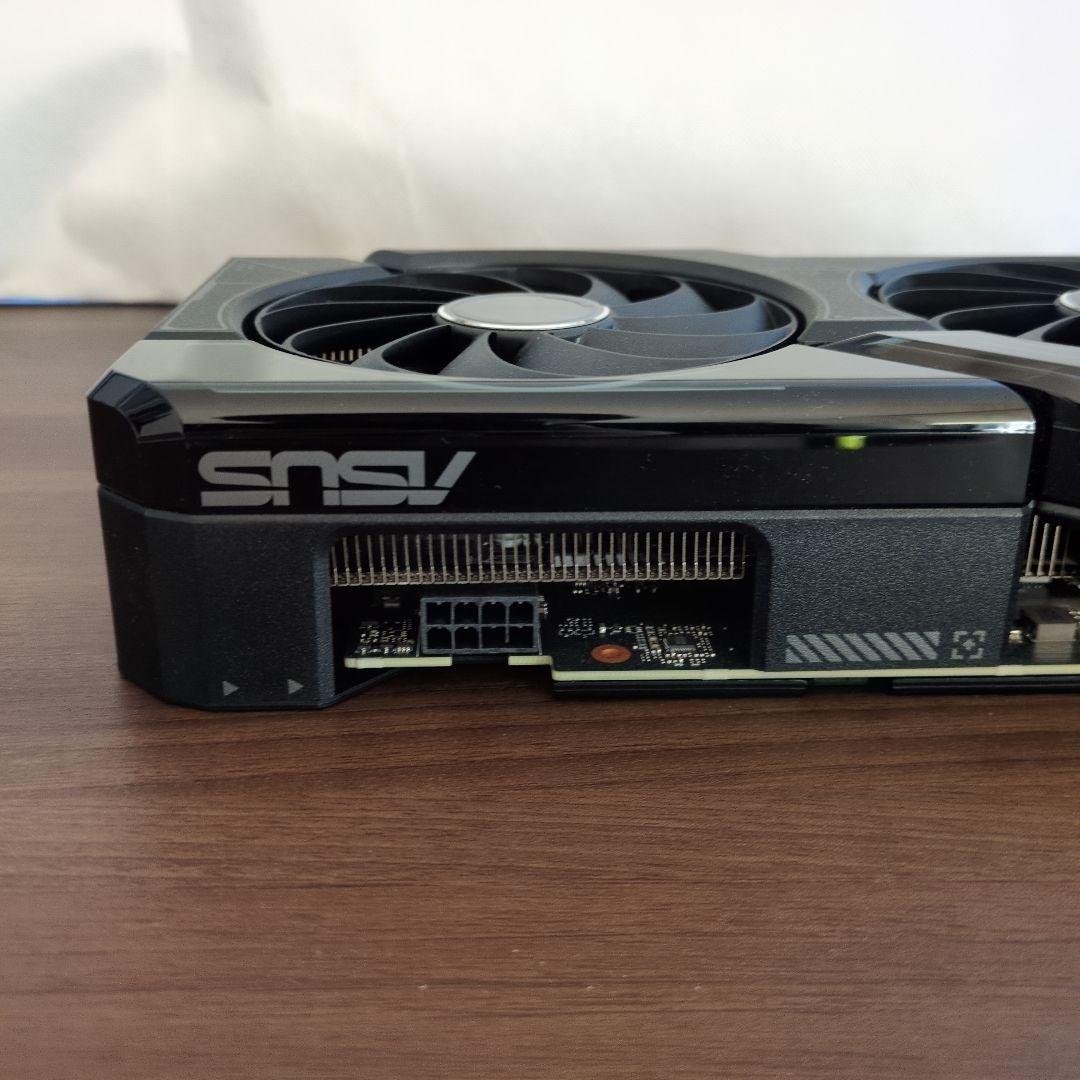 グラフィックボード・グラボ・ビデオカード asus geforce rtx4070 12GB dual OC