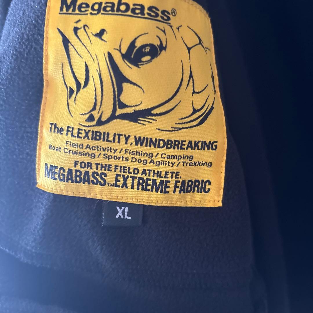 メガバスウェア　ブローアタックフーディーXL、